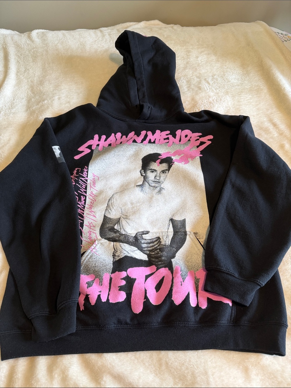 Shawn Mendes "The Tour" 2019 Official Graphic Hoodie Black Pink Size Large